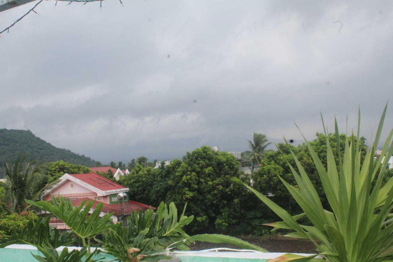 Marano'S Home Legazpi Exterior photo